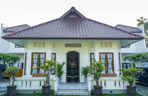 Pengosekan House | Colonial Concept Blended Well with Javanese Trait at Kutus Kutus Clemmie Huis