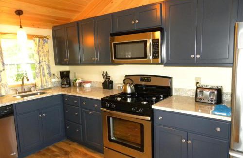 Belfast Cabin | Colonial Gables Oceanfront Village