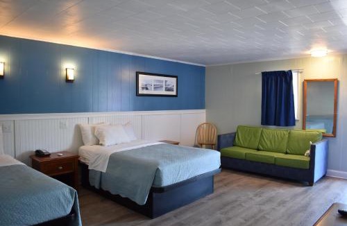 Nags Head Hotel | Colonial Inn