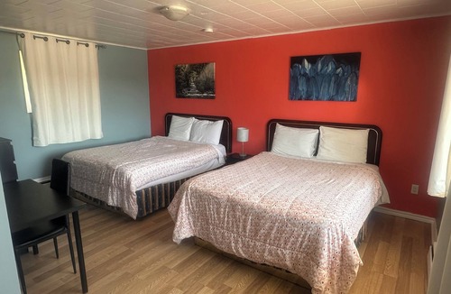 Chatham-Kent Hotel | Colonial Motel