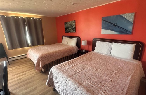 Chatham-Kent Hotel | Colonial Motel