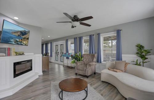 Buckeye Lake House | Colonial on Crane