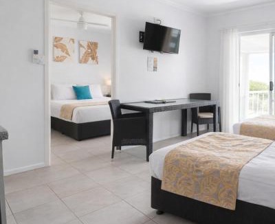 Airlie Beach Hotel | Colonial Palms Motor Inn