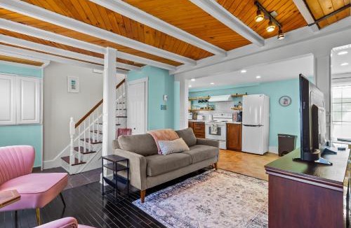 Downtown St. John's House | Colonial Row 3B, Off-Street Parking, Private Patio