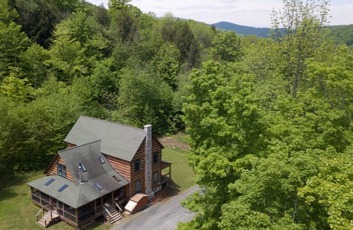 Woodstock House | Colonial-style solid-timber home in a quiet setting