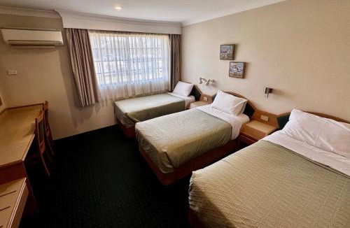 Raymond Terrace Hotel | Colonial Terrace Motor Inn