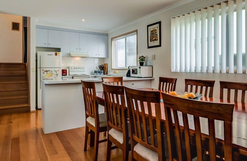 Cape Woolamai House | Colonnades - sleeps 13