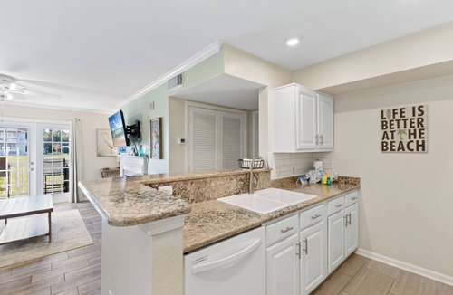 Gulf Shores Condo | Colony Club H6