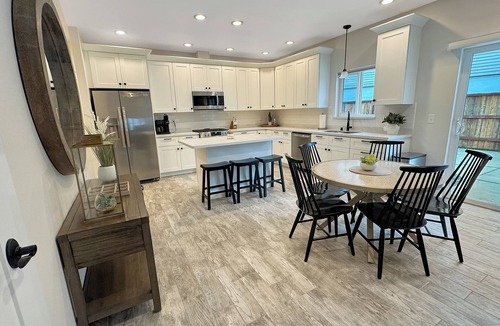 Palmer Apartment | Colony Suites