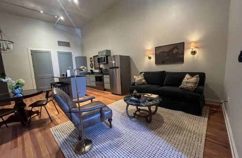 Demopolis Apartment | Colony -The Flats Demopolis