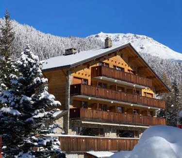 Randogne House | Colorado Riders Chalet