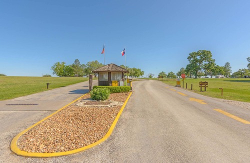 Columbus RV Rental | Colorado River Camping Resort