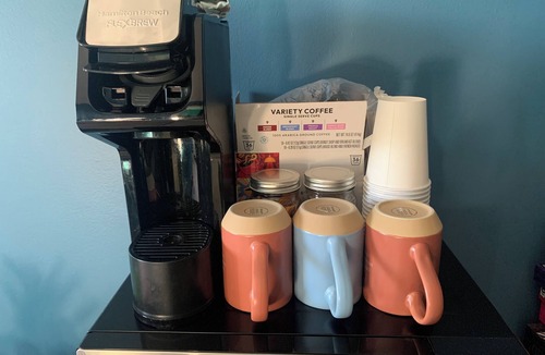 Peekskill Apartment | Colorful Bright Garden Suite @ Downtown Peekskill