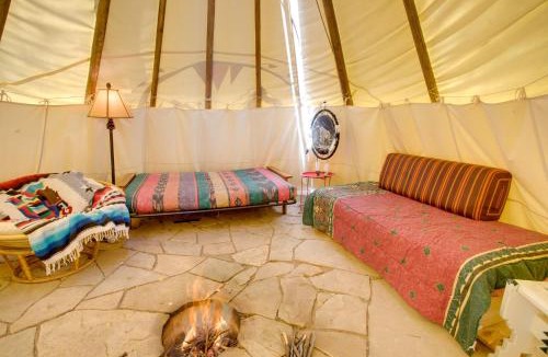 Marble House | Colorful Cabin w/Teepee, Fire Pits & Mtn Views!