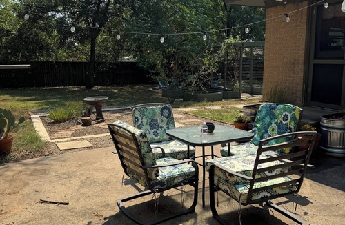 Denton House | Colorful Cottage in the Heart of Downtown Denton