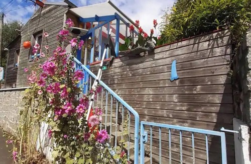 Plerin House | Colorful little house