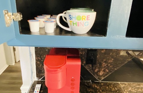Oklahoma City House | Colorful Shadow-Game Rm, Hot Tub, 5 min from Chisholm Creek