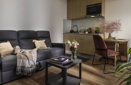 Zagreb Apartment | Colors of Music