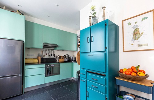 Ternes Apartment | Colour in Ternes, by Veeve