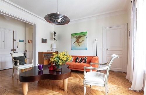 Ternes Apartment | Colour in Ternes, by Veeve