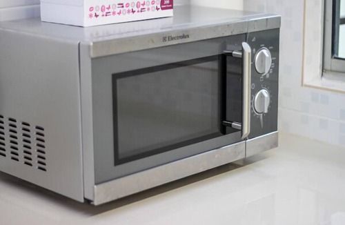 Bandar Tun Razak Apartment | Colour Your Vacation In This Stay