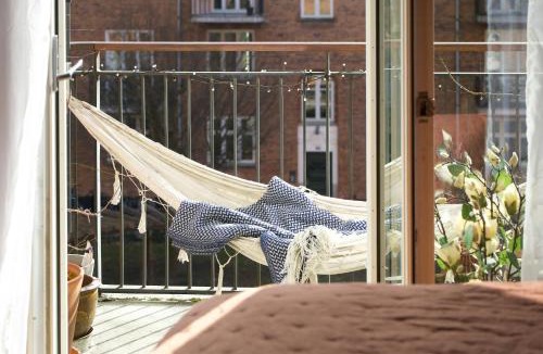 København N Apartment | Colourful Home In The Heart Of Nørrebro