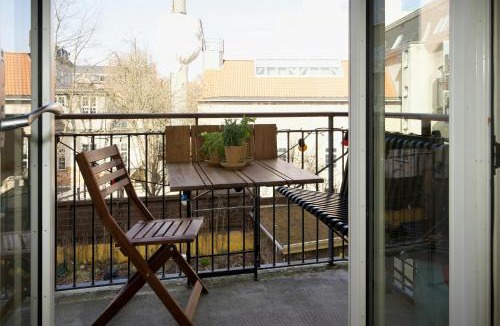 København N Apartment | Colourful Home In The Heart Of Nørrebro
