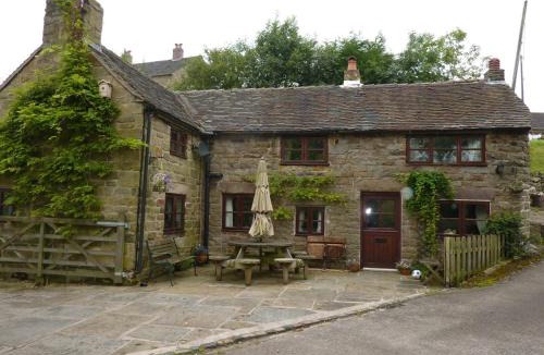 Leek House | Colourmill cottage