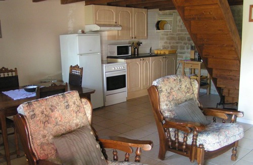 Duil-sur-le-Mignon House | Columba Les Constellations