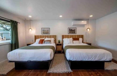 Sonora House | Columbia Cabins Cabin 8