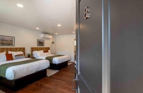 Sonora House | Columbia Cabins Cabin 8