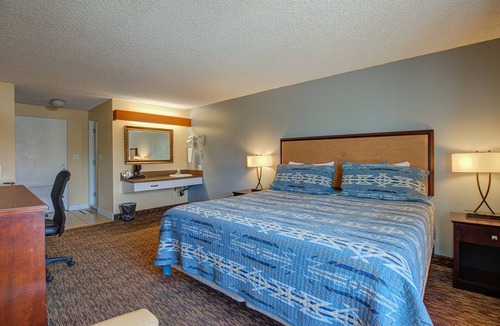 Cascade Locks Hotel | Columbia Gorge Inn