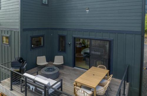 White Salmon House | Columbia Gorge Recess