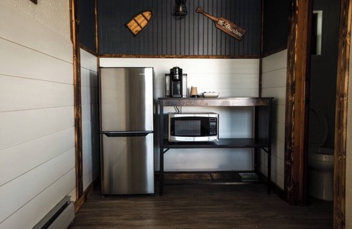 Colville Hotel | Columbia Point Resort