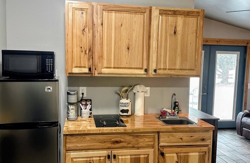 Estes Park Hotel | Columbine Inn