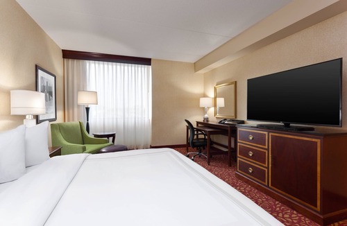 Northeast Columbus Hotel | Columbus Airport Marriott