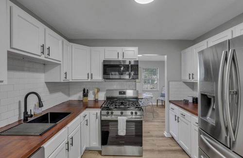 Columbus House | Columbus Central Cottage