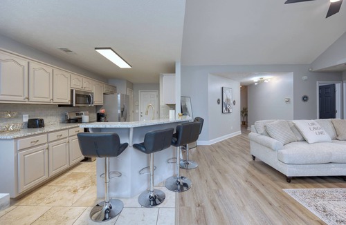 Columbus House | Columbus/Ft Moore Skylight Retreat