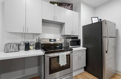 Downtown Columbus Bed & Breakfast | Columbus Modern Apartment
