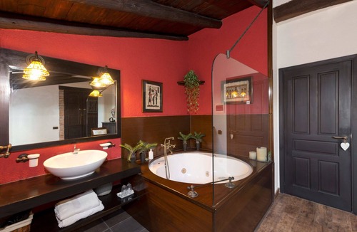 Canaletes Hotel | Comarquinal Bioresort Penedès