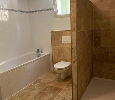 Belveze Bed & Breakfast | Combe Rouge