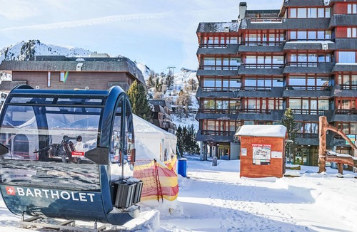 Vex Apartment | Combire 405 by Interhome