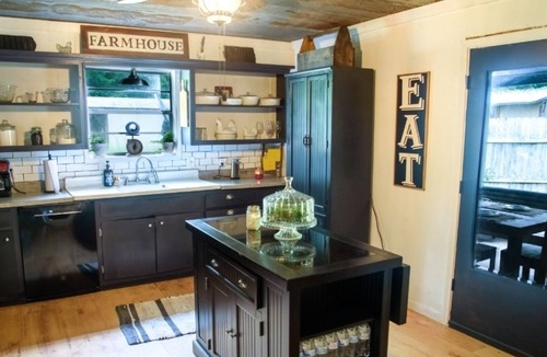 Hatton House | Come enjoy the Ouachitas. Private pond. National Forrest 3.5 hrs from Dallas. .