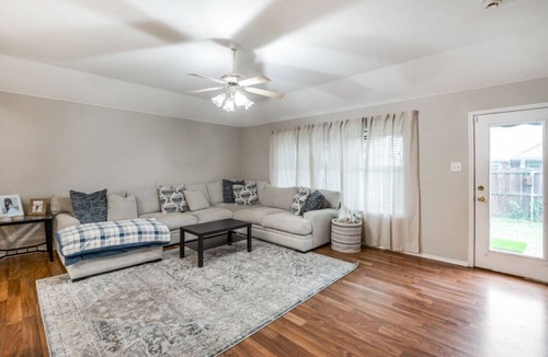 Roanoke House | Come experience Roanoke, TX in your fully furnished 3 bed/2bath home!
