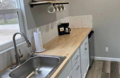 Hillsboro House | Come experience the container life with amenities!