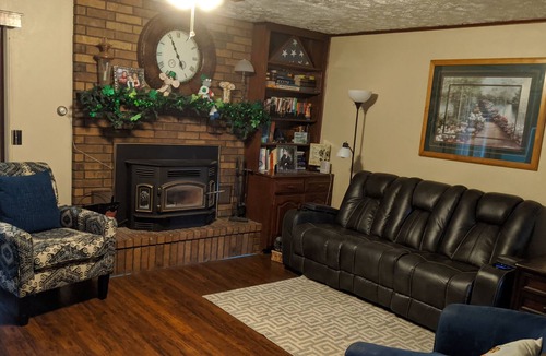 Adair House | Come experience the country!