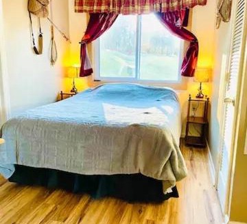 Sugar Mountain Apartment | Come feel what it's like to relax at 4900'