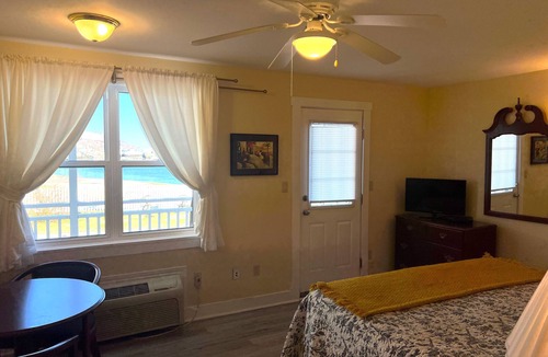 Digby Bed & Breakfast | Come From Away B&B Inn