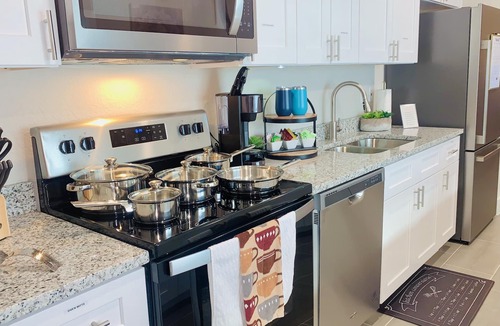 Terrell Heights House | Come Home. Book Your Stylish San Antonio Getaway Now!
