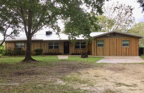 Starke House | Come Live on the farm